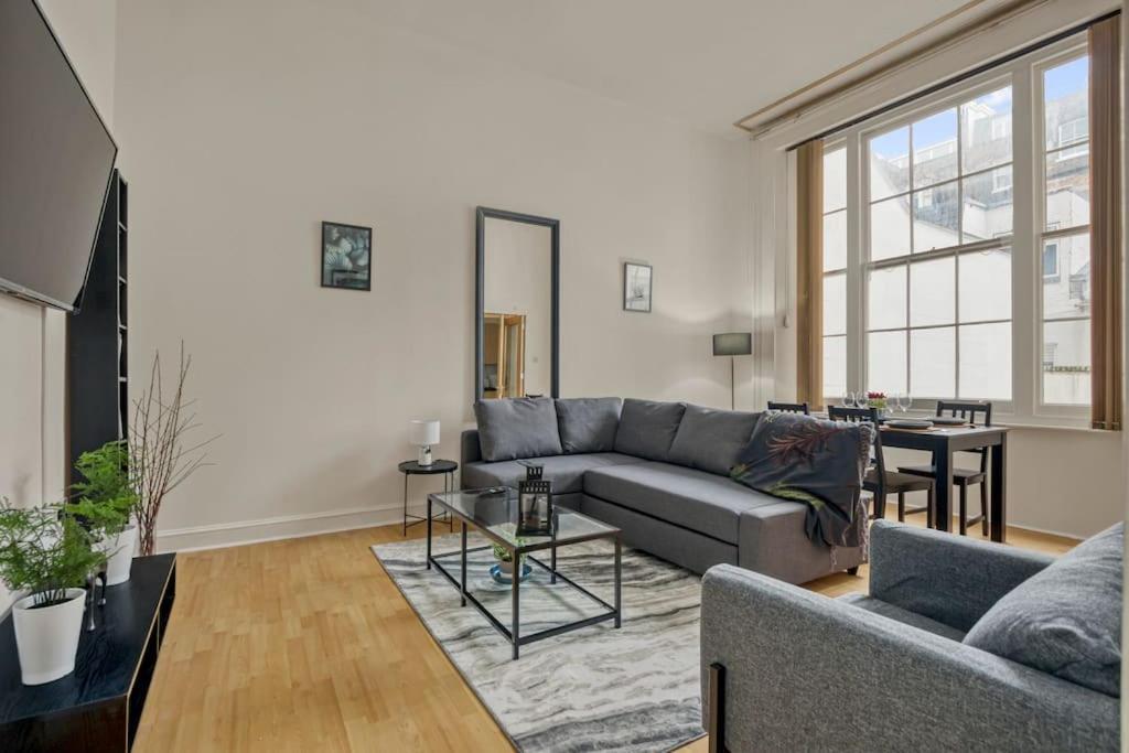 Cosy 2-Bedroom Flat Paddington Londra Dış mekan fotoğraf